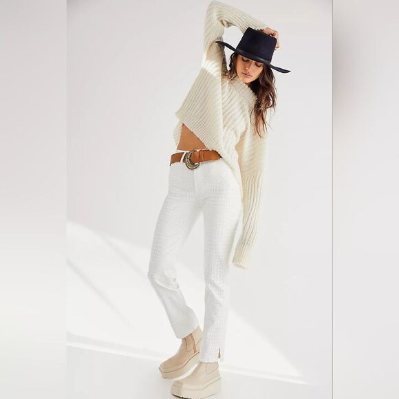 NWT Free People Lydia Embossed Straight Leg Jean - Picture 2 of 8